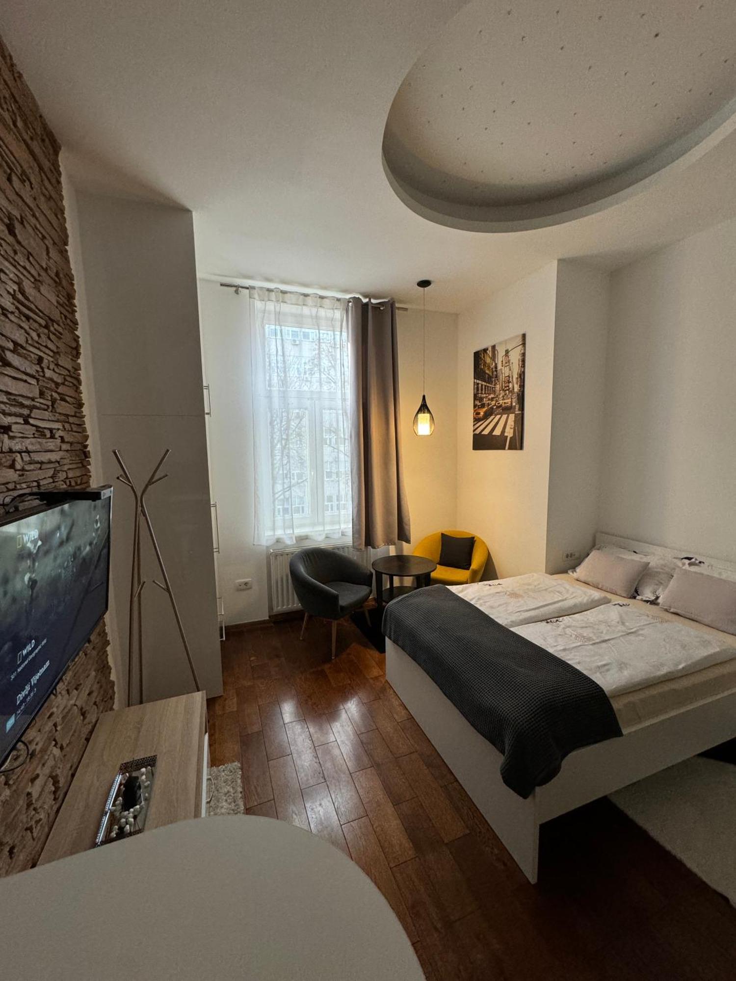 Home1 Apartma